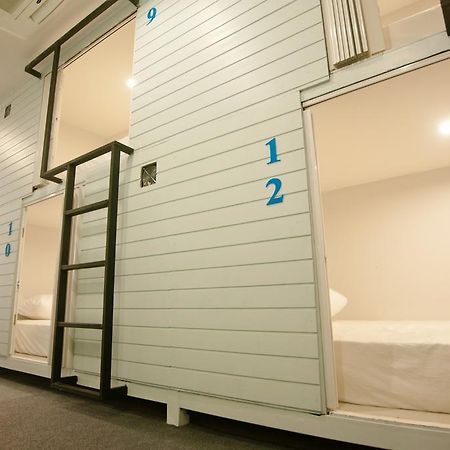 Hotel Capsule Suratthani Сурат Тхани Екстериор снимка