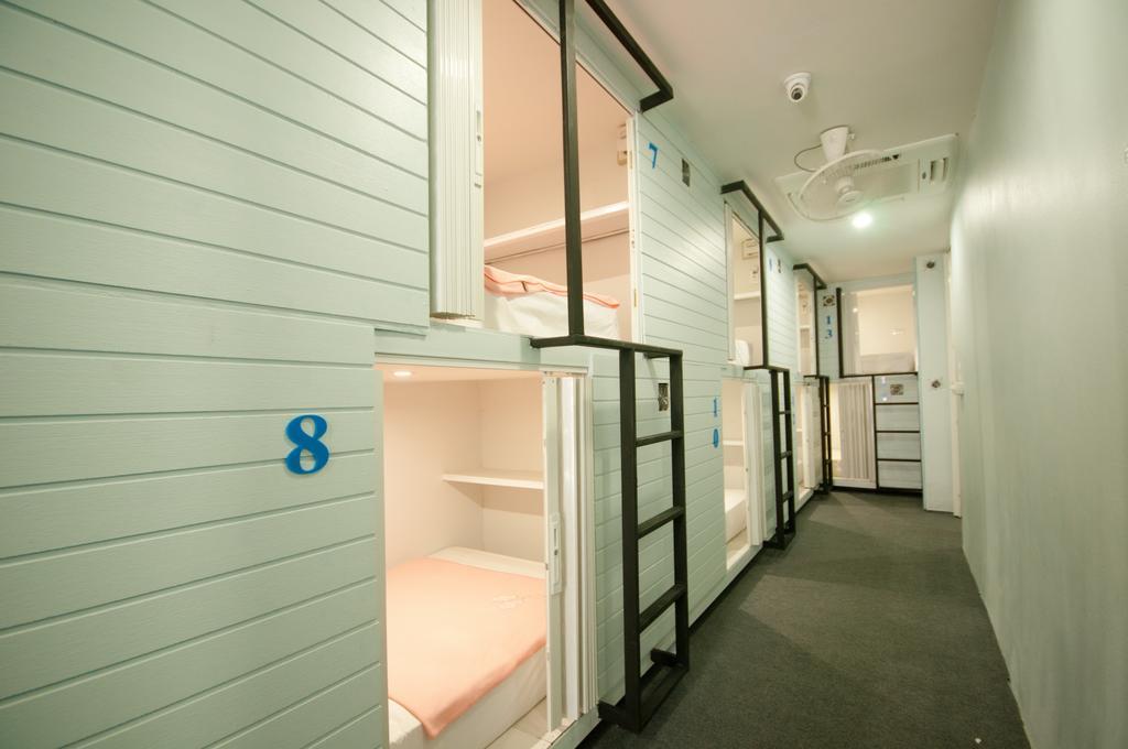 Hotel Capsule Suratthani Сурат Тхани Екстериор снимка